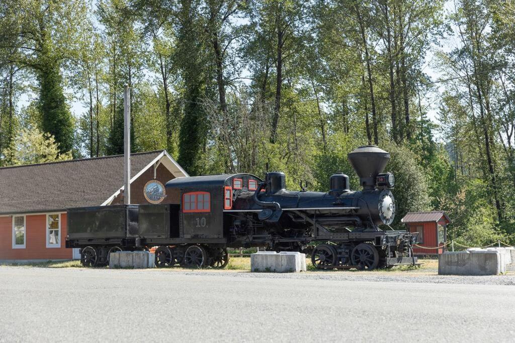 R & R Chalet At Mt. Rainier アッシュフォード エクステリア 写真